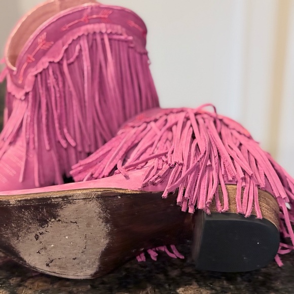 Junk Gypsy Pink Suede Fringe Booties – Western Style – 7.5 - Picture 5 of 9